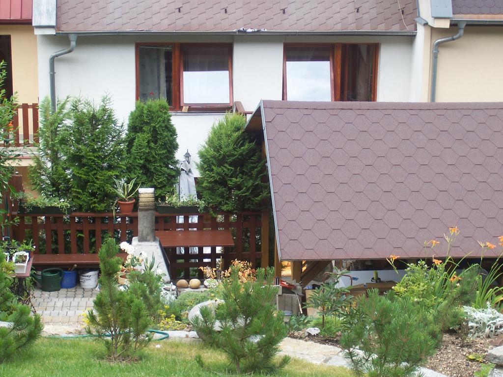 Penzion Havaj Карловы Вары Экстерьер фото